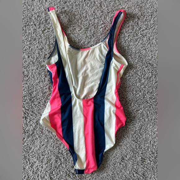 Solid & Striped Annemarie One Piece. Size Medium. - Picture 3 of 4